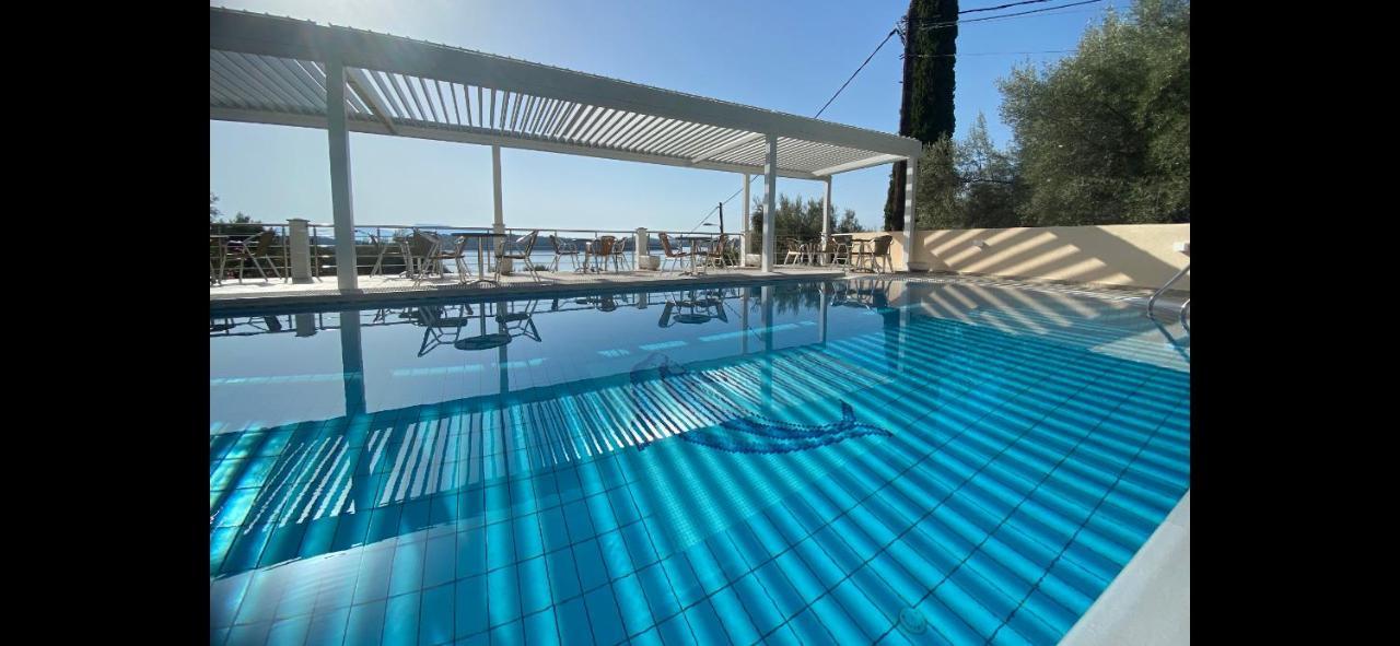 Oasis Hotel Perigiali 외부 사진