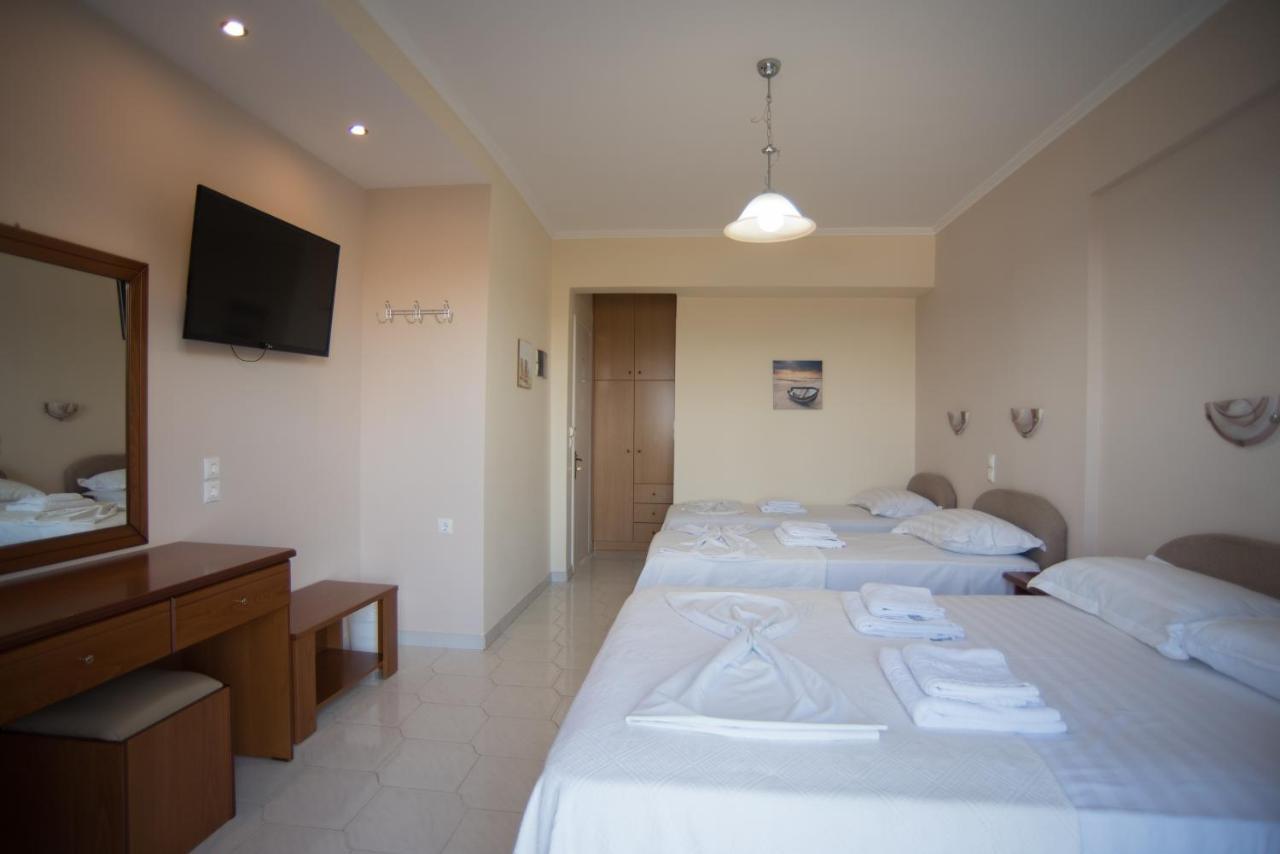 Oasis Hotel Perigiali 외부 사진