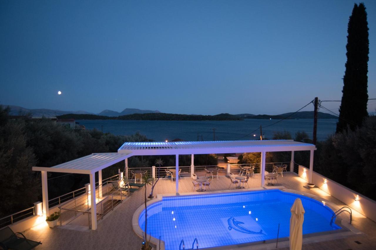 Oasis Hotel Perigiali 외부 사진