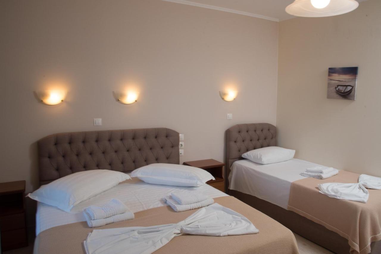 Oasis Hotel Perigiali 외부 사진