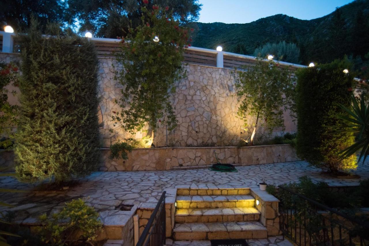 Oasis Hotel Perigiali 외부 사진
