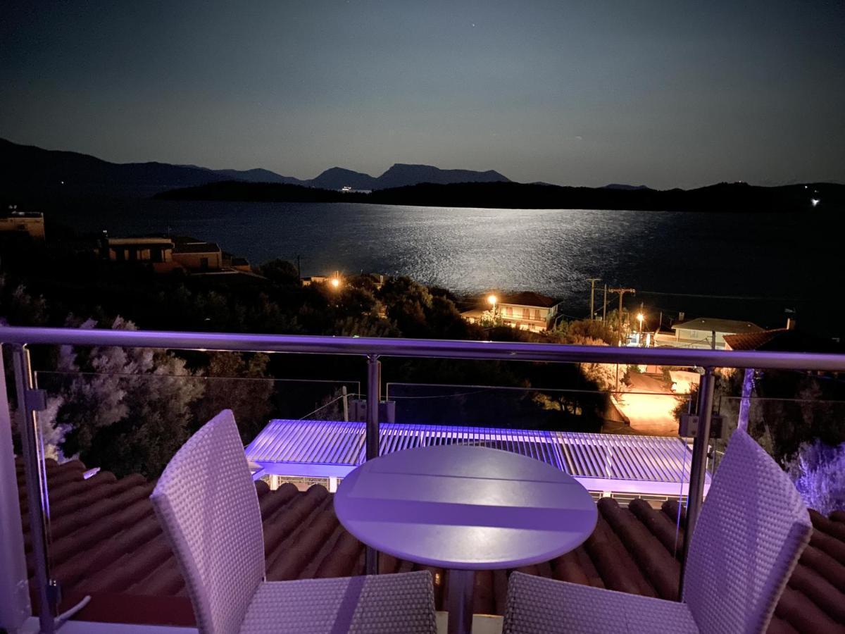 Oasis Hotel Perigiali 외부 사진